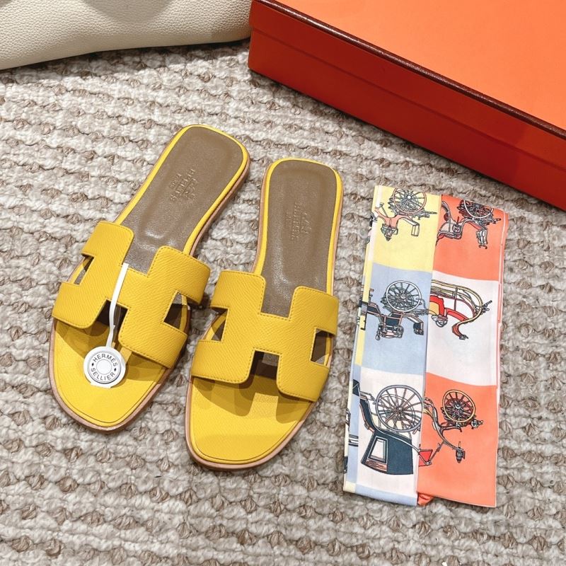 H**mes slippers